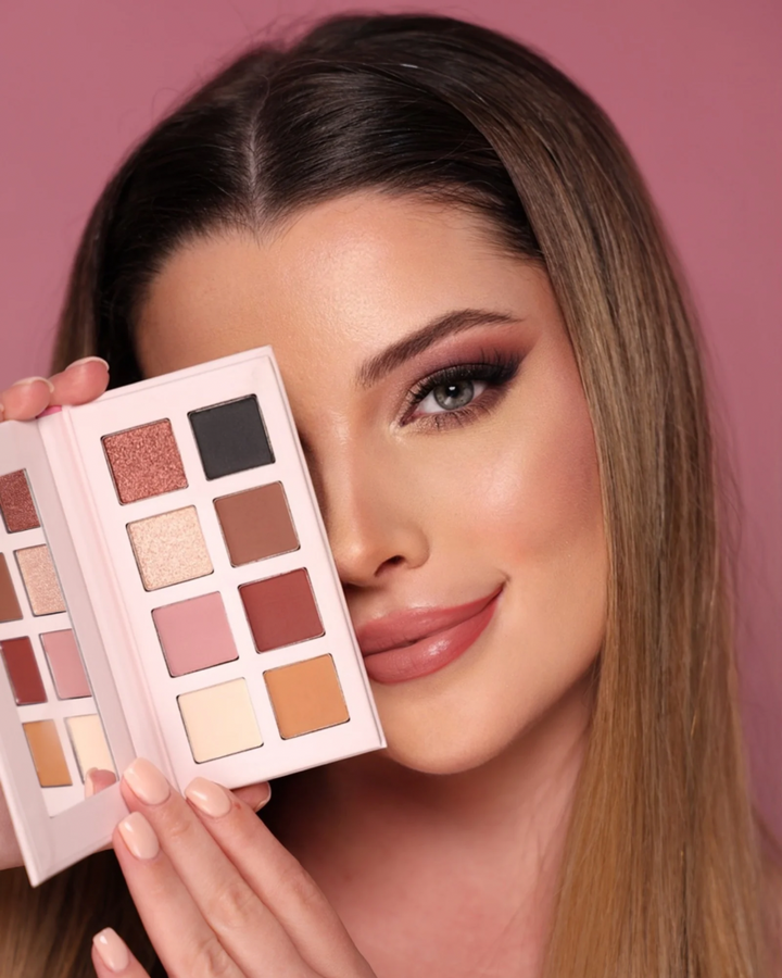 Irresistible — Eyeshadow palette